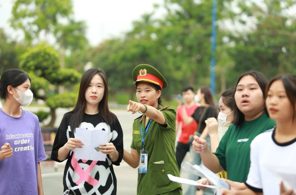 Những thí sinh đầu tiên giành được "tấm vé" vào trường công an năm 2026